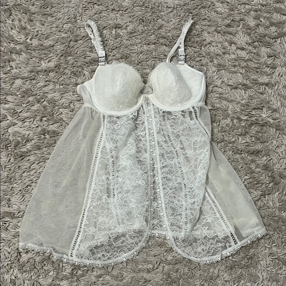 Elegant White Lace Babydoll Lingerie